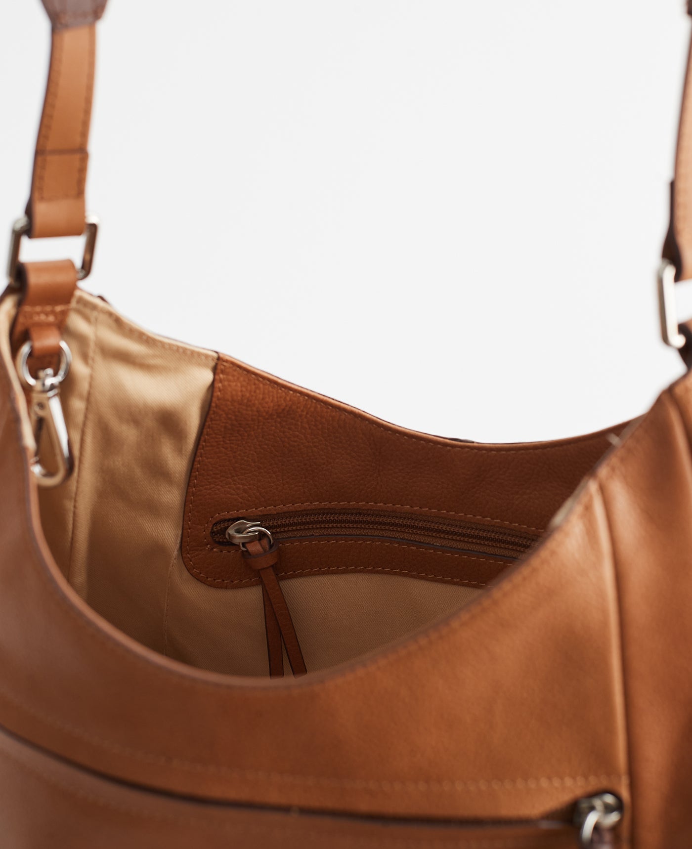 August Handbag: Caramel