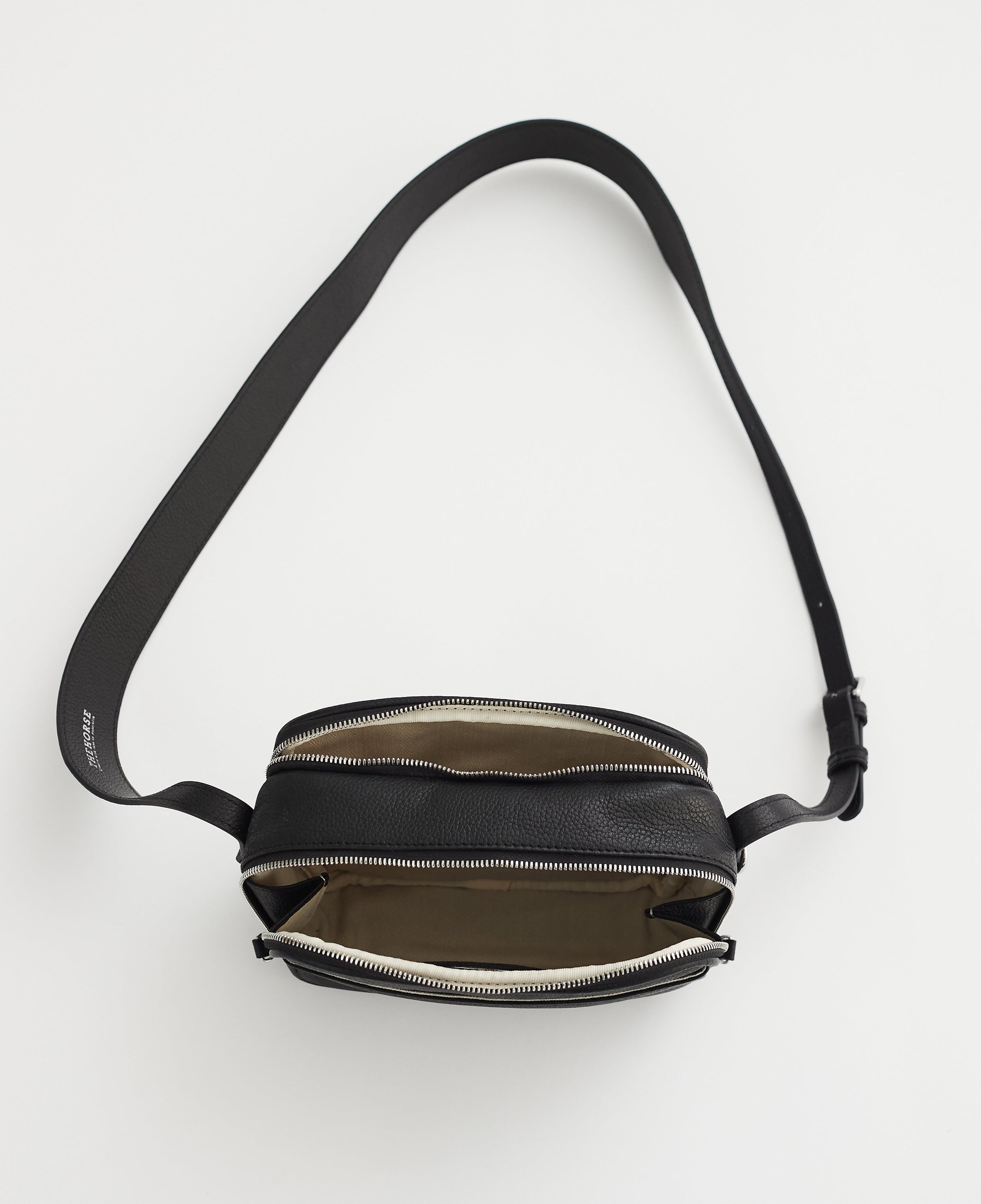 Dylan Crossbody Bag: Black