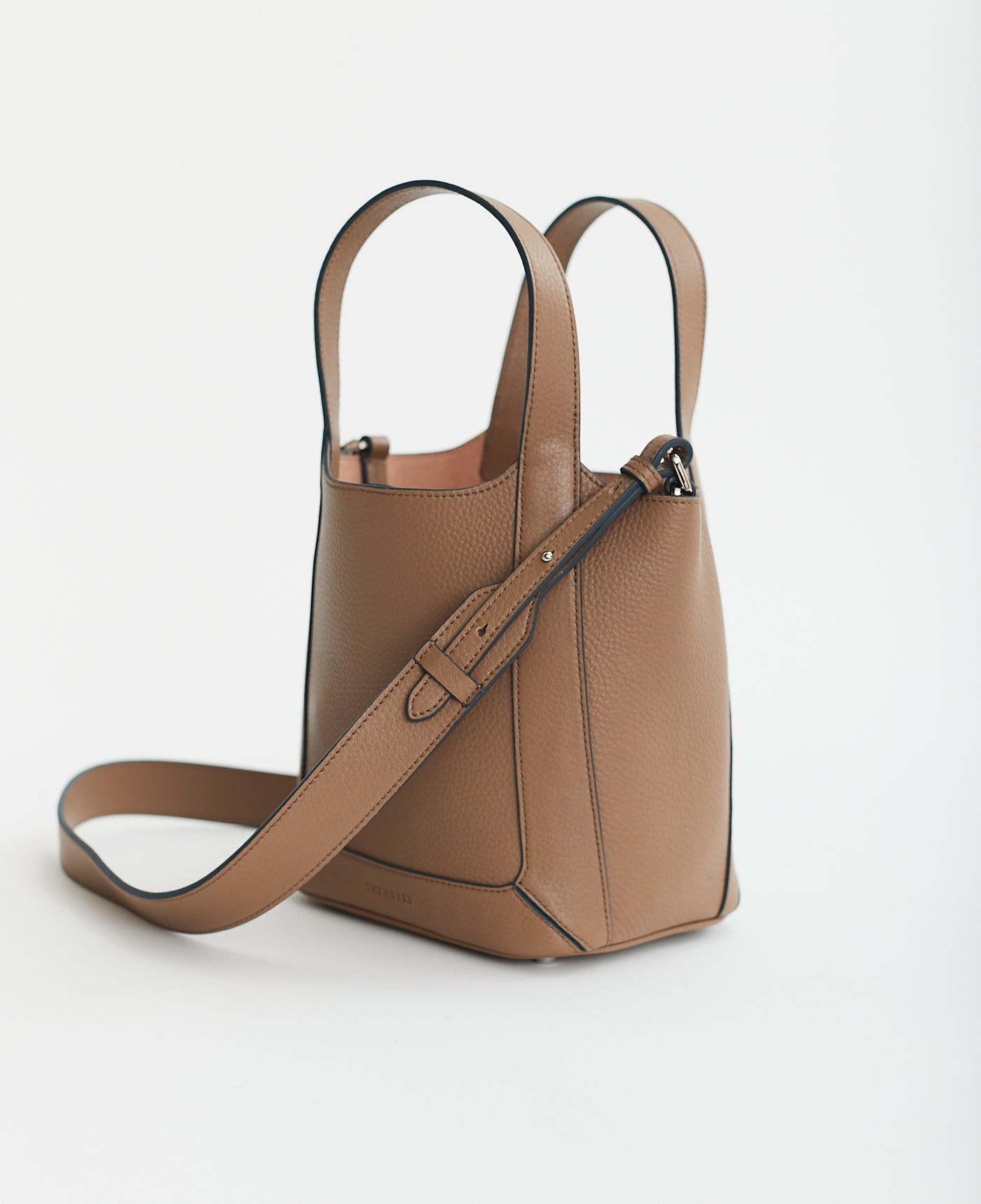 Alexie Tote: Taupe Pebbled Leather